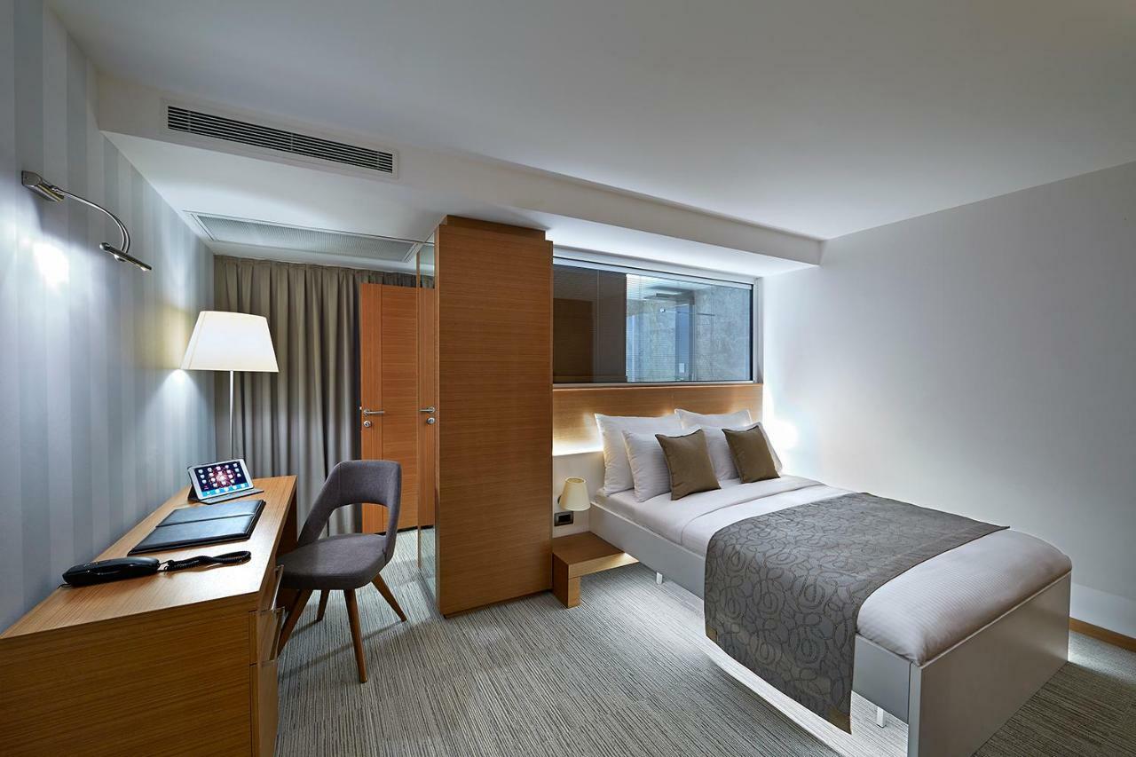 Milport Hotel Levent Estambul Exterior foto